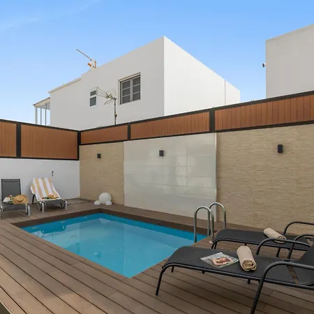 Villa Berkana De Lujo Con Piscina