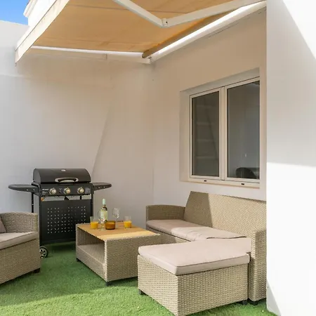 Berkana De Lujo Con Piscina * Playa Honda (Lanzarote)